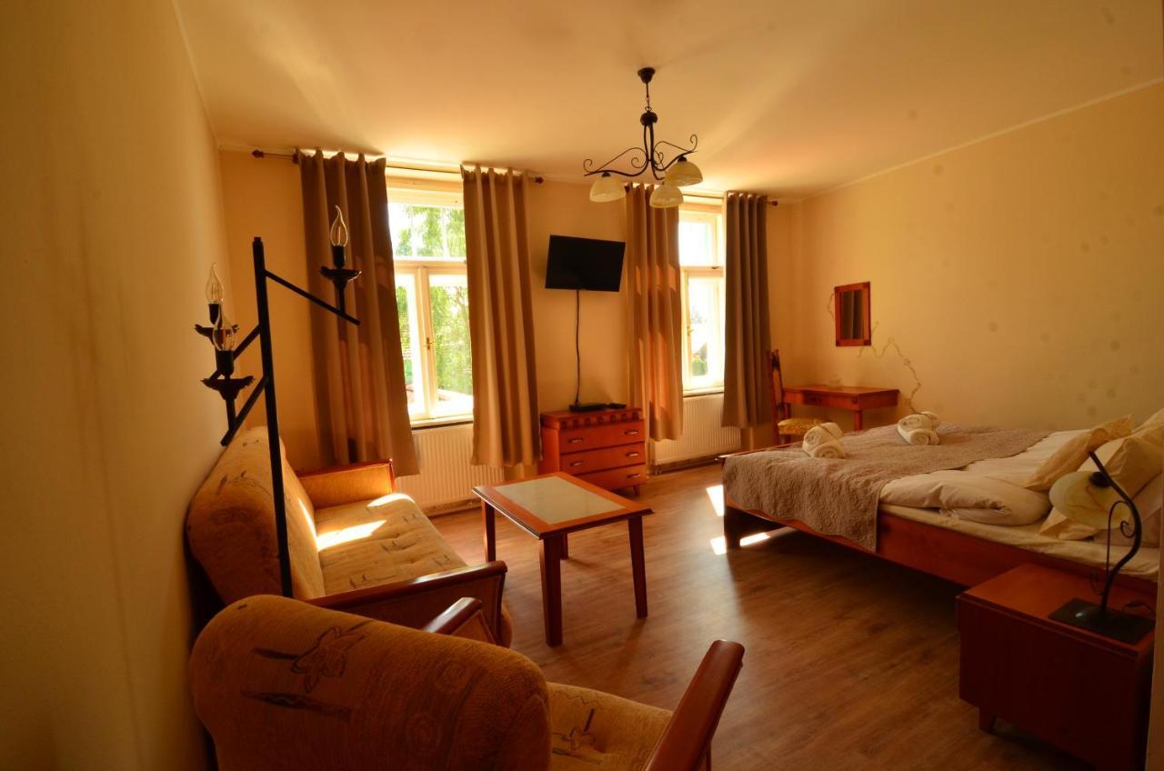 Baronka Bed & Breakfast & Bistrot Betliar Exterior foto