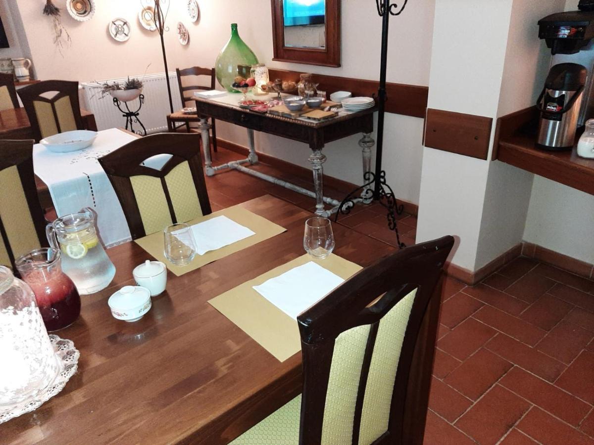 Baronka Bed & Breakfast & Bistrot Betliar Exterior foto